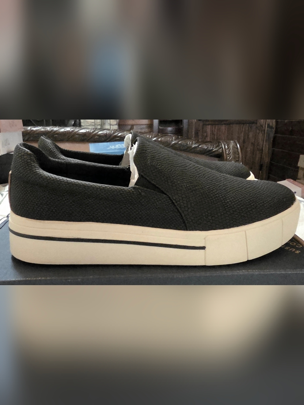 Dr Scholls, Men's Slip-On Casual Sneakers in Black and Cream